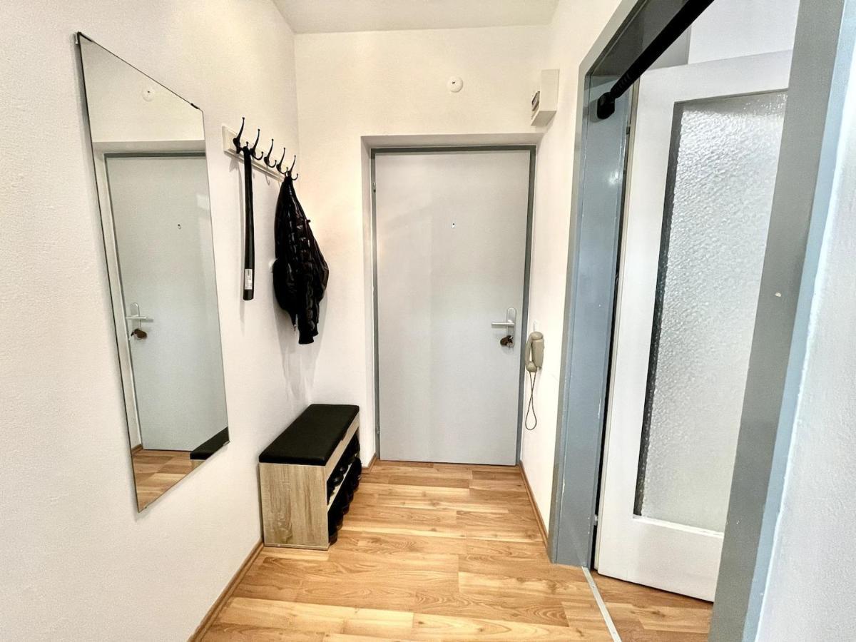 Free Parking - Quiet Apartment With Wi-Fi And Kitchen Innsbruck Exteriér fotografie